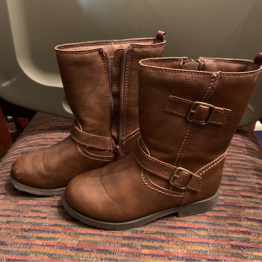 Carter’s girl toddler boots